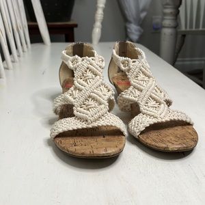 Beige crochet sandals